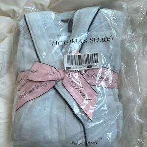 Victoria's Secret robe